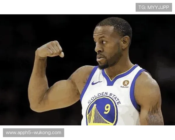 朗多无球策应改变进攻节奏，串联全队提升战术效率