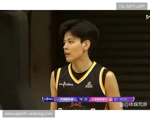 杨舒予比赛结束直接开买买买，感觉她的钱包阔过明星助理了吧