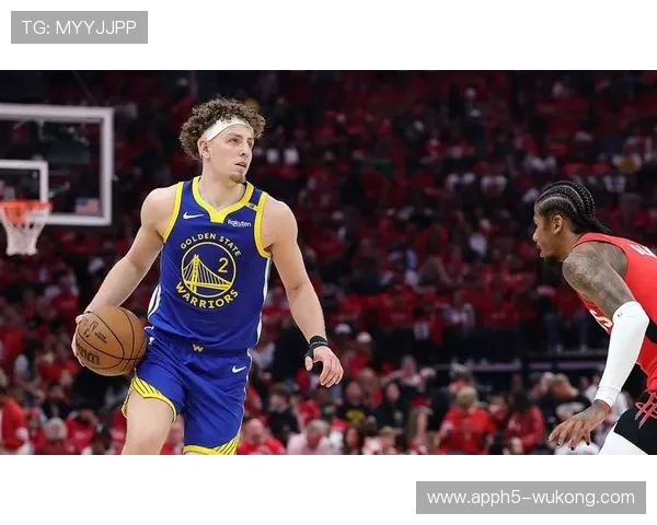 特雷·杨挡拆组织比库里效率分化显著