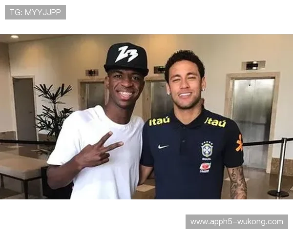 维尼修斯能否接班内马尔：进攻角色与大赛表现对比分析