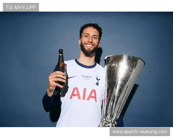 祖比门迪与本坦库尔：中场平衡能力及战术适配性对比分析