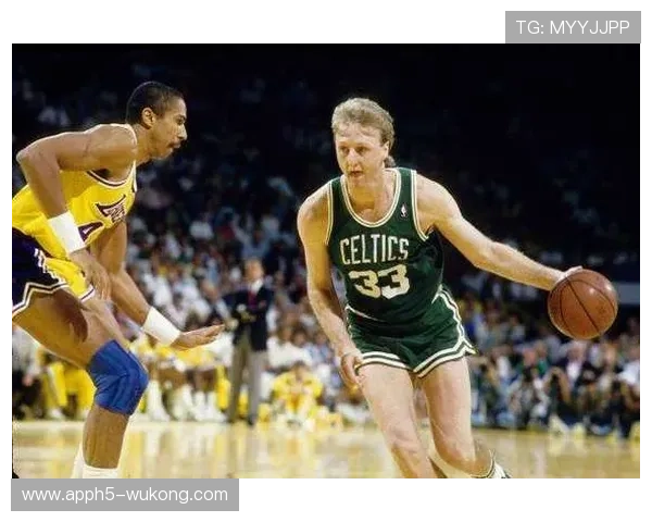 拉沙德·刘易斯三分命中率提升显著，关键时刻拉开球队得分差距